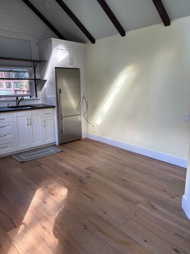 Photo - 9566 Main St Unit The Cottage