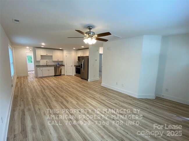 Photo - 212 N Correll St