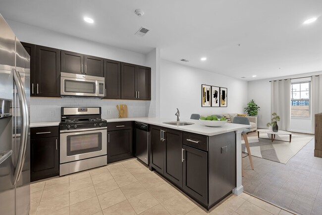Building Photo - Metro Rahway Rental