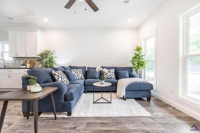 Photo - 106 Leisure Pointe Rd