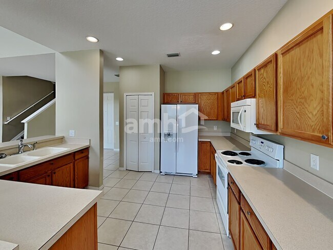 Photo - 6101 41st St E House