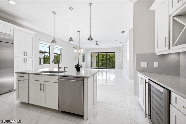 Photo - 16374 Viansa Wy Unit 301