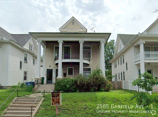 Building Photo - 2505 Garfield Ave Unit 1 Rental