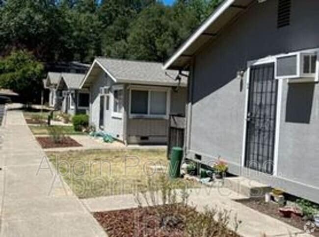 Building Photo - 2760 Coloma St Rental