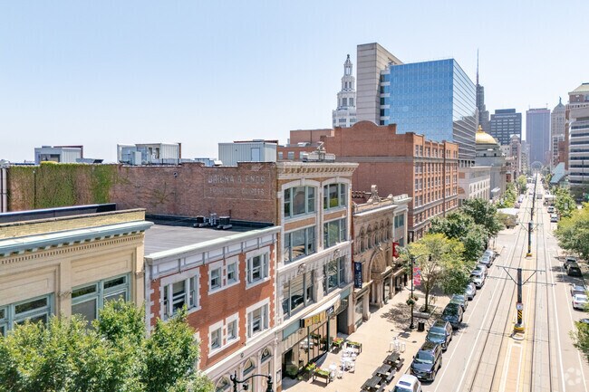 625 Main Street
