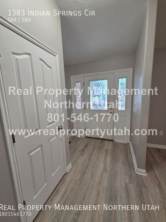 Photo - 1383 Indian Springs Dr