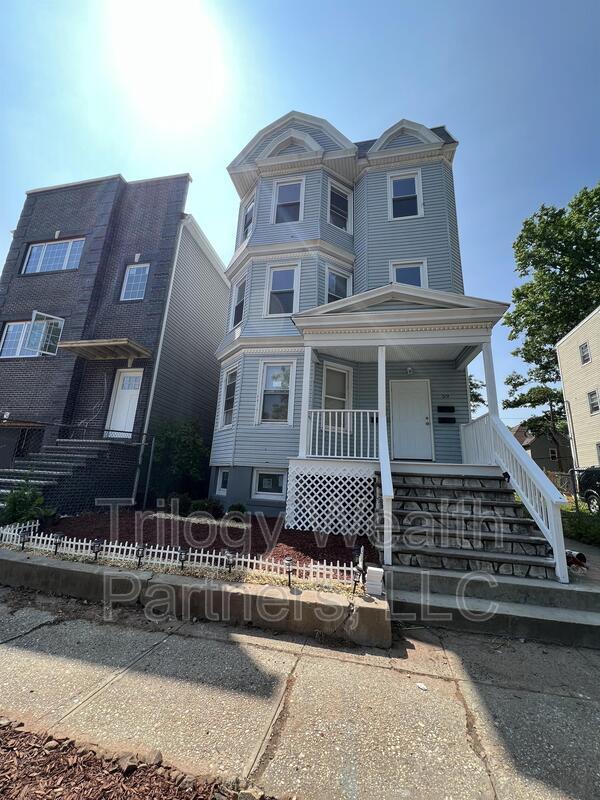 Photo - 59 N 15th St Unit 3
