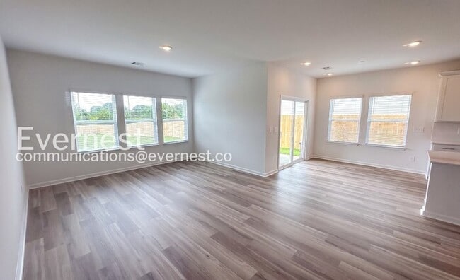 Photo - 29447 Satilla Cir