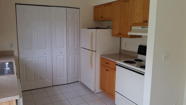 Photo - 460 Fleming Ave
