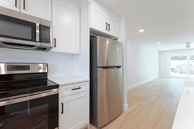 Photo - The Wave Beachfront Apartments