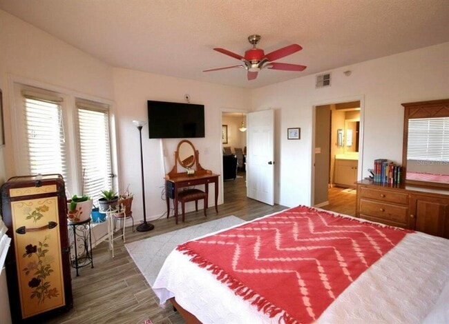 Photo - 6425 Shoreline Dr Unit 10503
