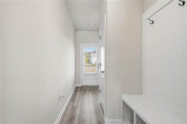 Photo - 3966 Oakwood Ter Ct