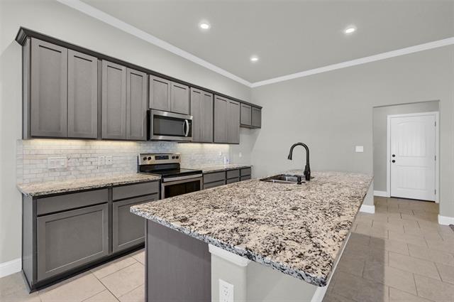 Photo - 2401 Southridge Ln