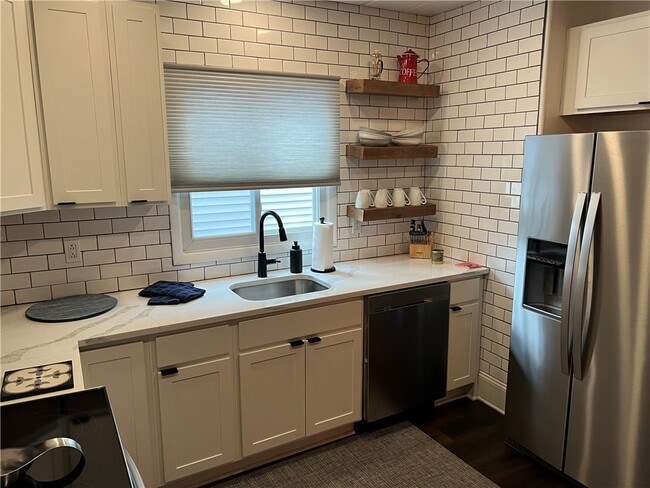 Photo - 36 Lansdale St