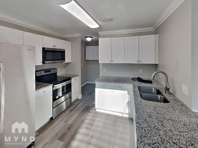 Photo - 4410 N 37th St