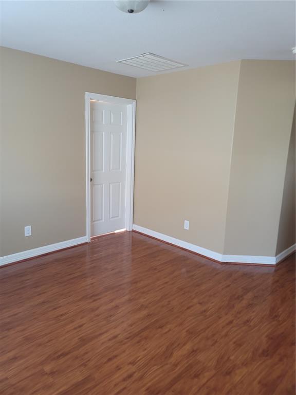 Photo - 9022 Creeks Gate Ct House