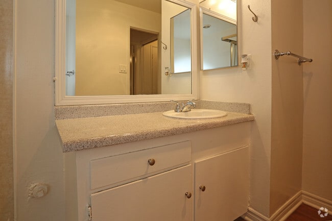 Photo - Orange View Villas