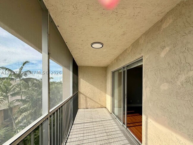 Photo - 17000 NW 67th Ave Unit 405