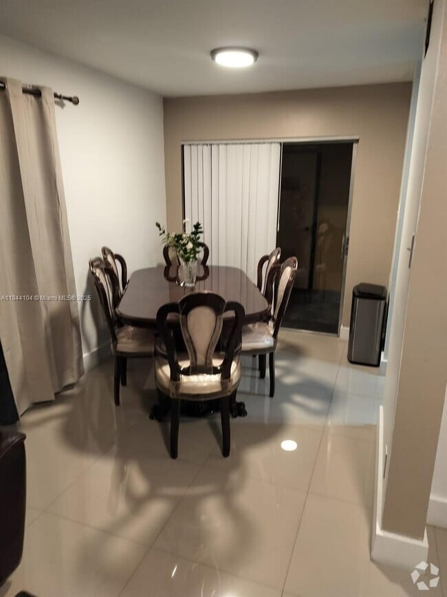 Building Photo - 15325 SW 106th Terrace Unit 620 Rental