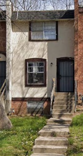 Building Photo - 2816 E 10th St