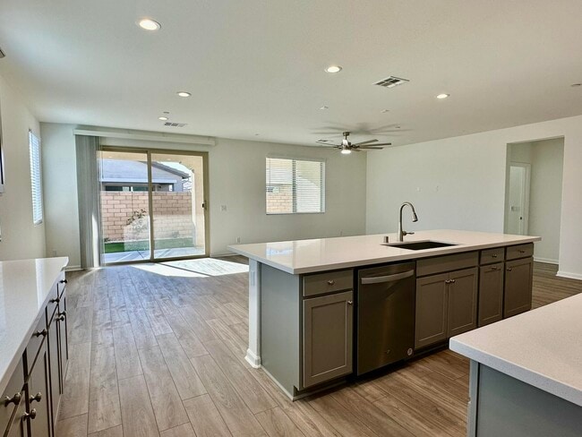 Photo - 78879 Fortuna Pl