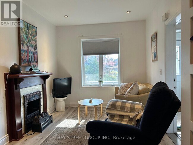 Photo - 693 Woodbine Ave Unit 1