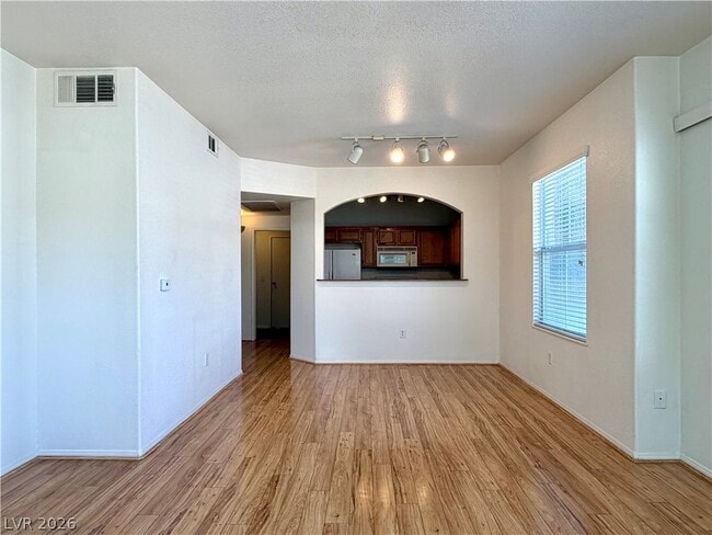 Photo - 9975 Peace Way Unit 1098