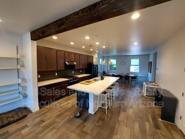 Photo - 2449 W Bruce Balle Dr