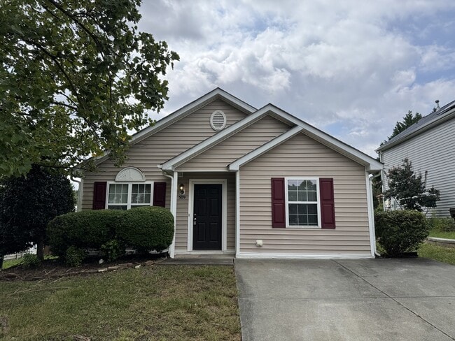 Building Photo - 509 Cove Hollow Dr