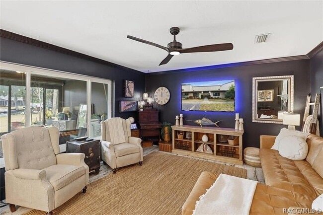 Photo - 1637 SE Paradise Cir