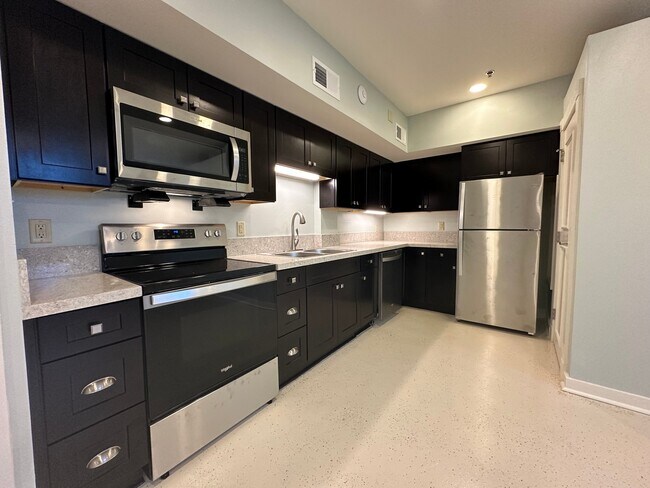 Photo - 715 Sherman St Unit 20