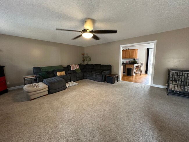 Photo - Elegant Waterfront Retreat