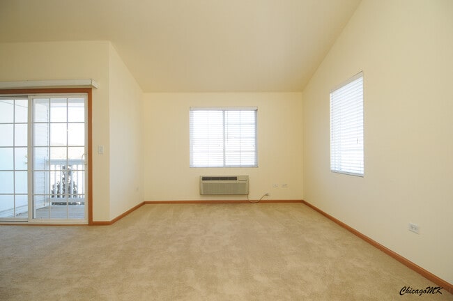 Photo - 917 Silverstone Dr Unit 917