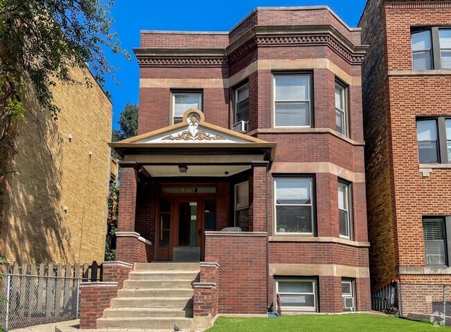 Building Photo - 4039 N Southport Ave Unit 1 Rental