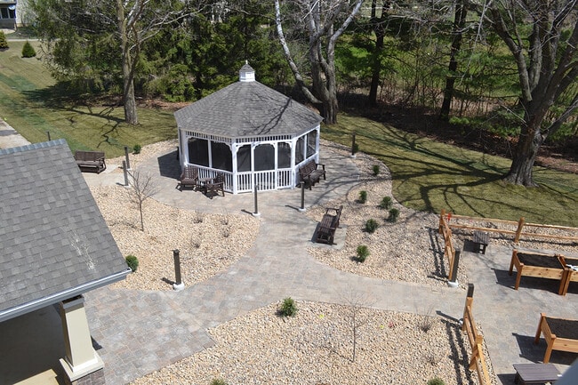 Photo - Coral Ridge Senior (55+) Apartments