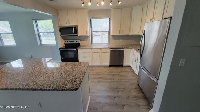 Photo - 1003 Brierfield Dr