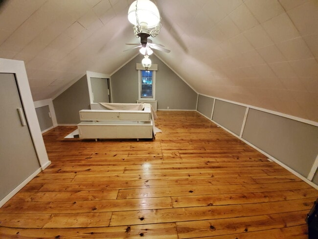 Photo - 176 Hicksville Rd