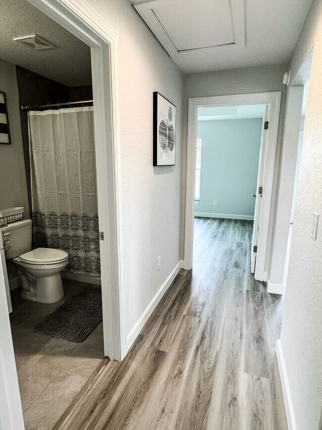 Photo - Spacious Bushnell 3BR/2BA Block Home For Rent in Jumper Creek Manor