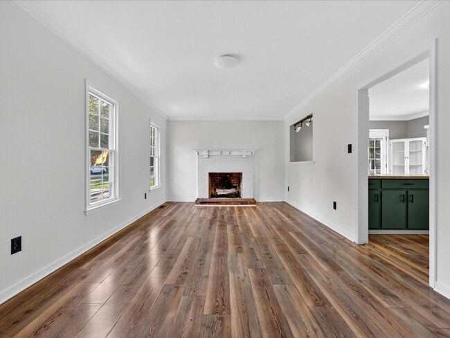 Photo - 3512 Castlebury Dr