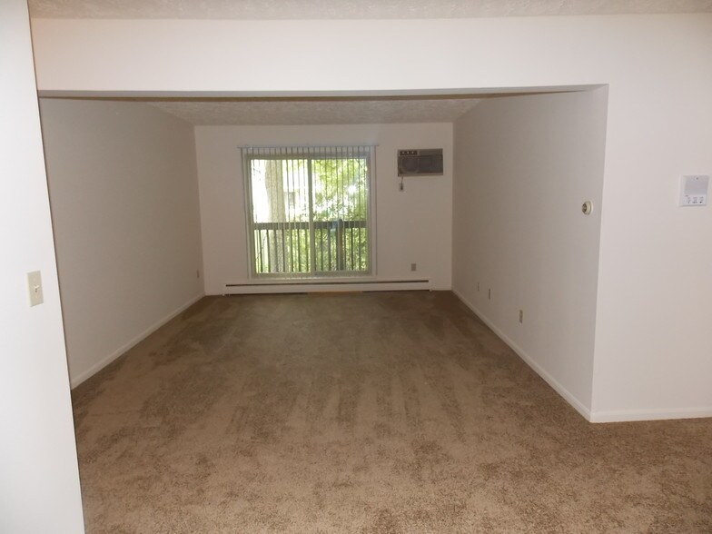 Ramblewood Apartments For Rent in Lansing, MI