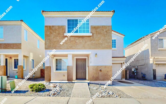 $500 off first months rent!! Gated commun... - $500 off first months rent!!  Gated commun... House