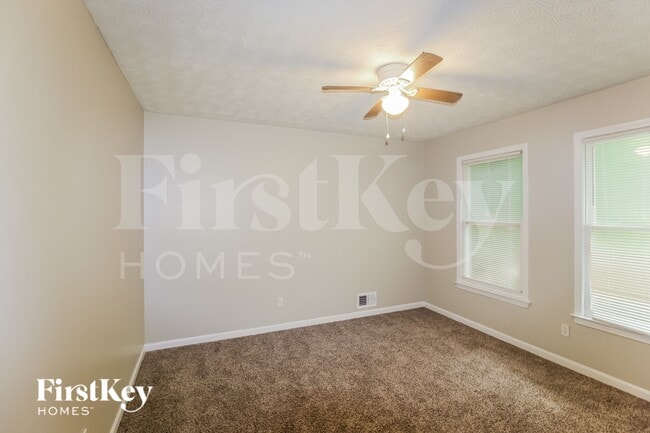 Photo - 732 Harness Ct