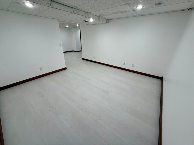 Photo - 707 Edge Point Ct