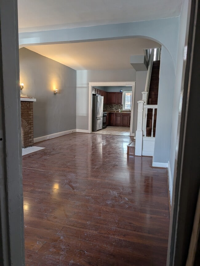 Photo - 2409 McElderry St