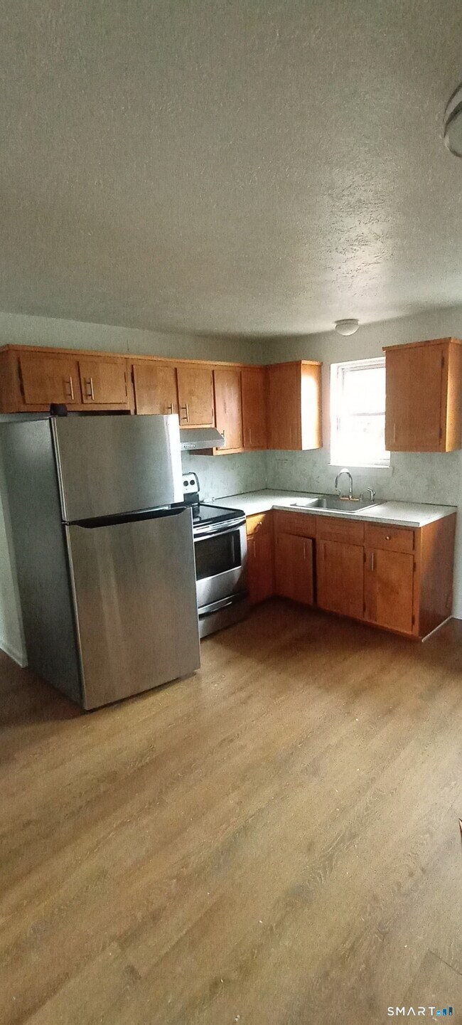 Photo - 152 Surrey Dr Unit 156