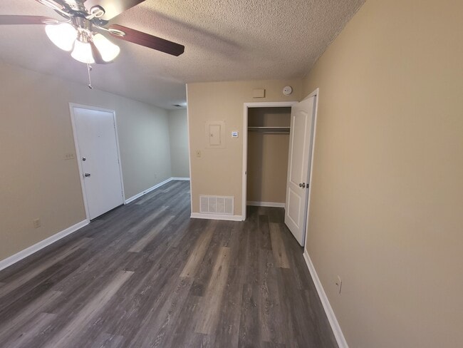 Jaymar Apartments