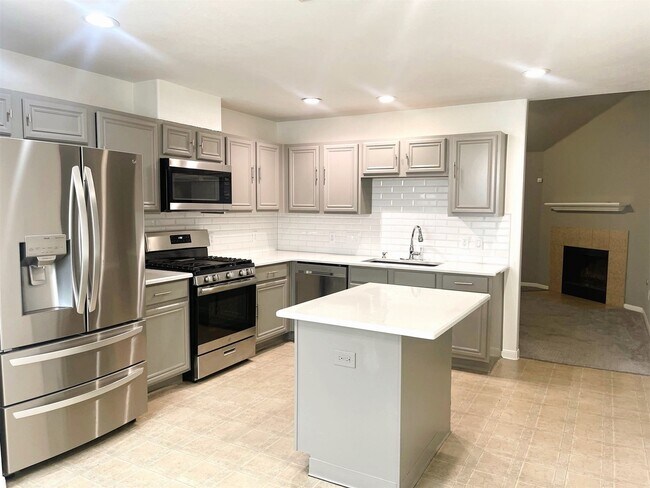 Photo - 1410 Danby Heath Ln