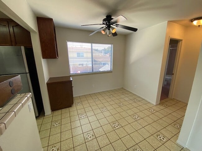 Photo - 739 W Franklin St Apartamento Unidad B