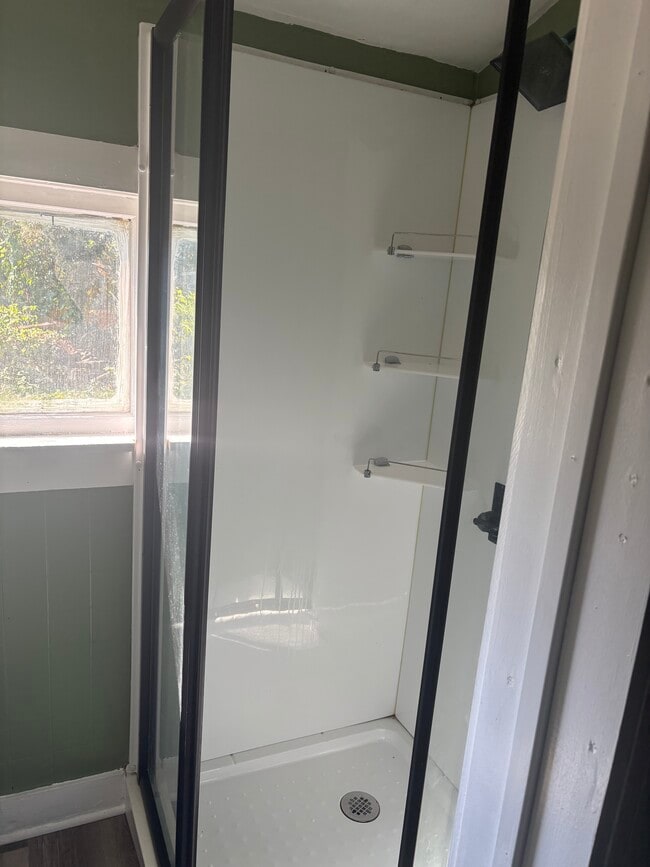 Photo - 376 Silver St