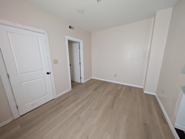Photo - 2352 N 29th St Unit 3